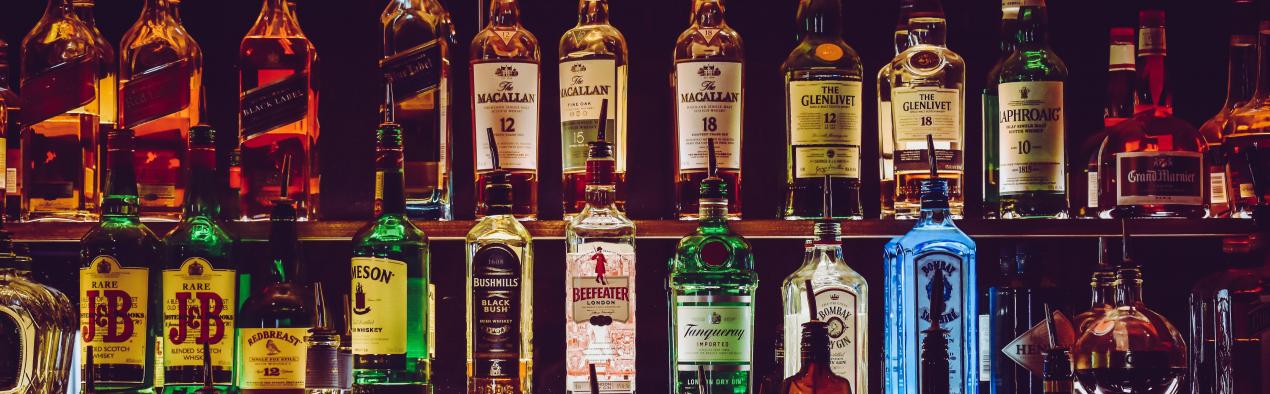 bar alcoholic beverages - bar